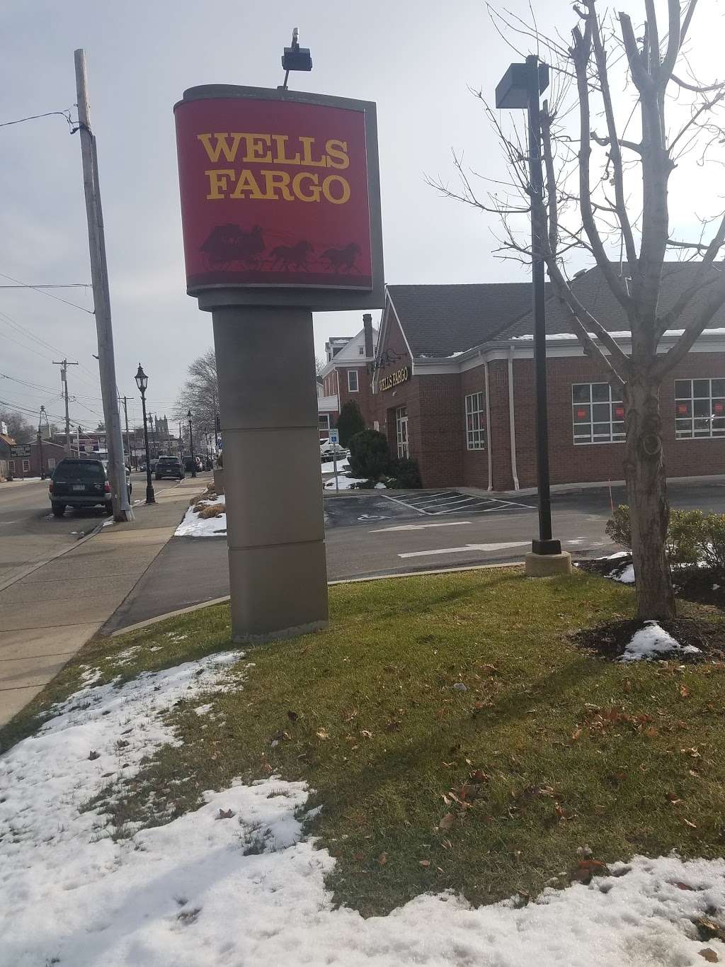 Wells Fargo Bank | 620 Huntingdon Pike, Rockledge, PA 19046, USA | Phone: (215) 379-2034