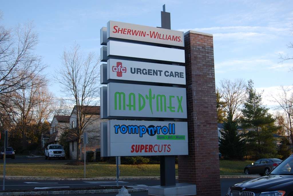 AFC Urgent Care - Willow Grove | 2848 W Moreland Rd, Willow Grove, PA 19090, USA | Phone: (267) 202-0125