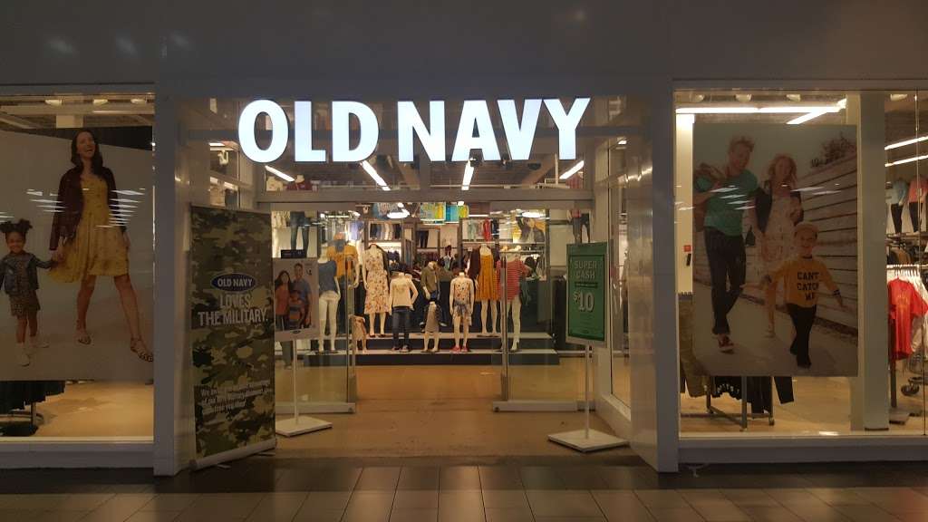 Old Navy | 11110 Mall Cir, Waldorf, MD 20603, USA | Phone: (301) 638-4900