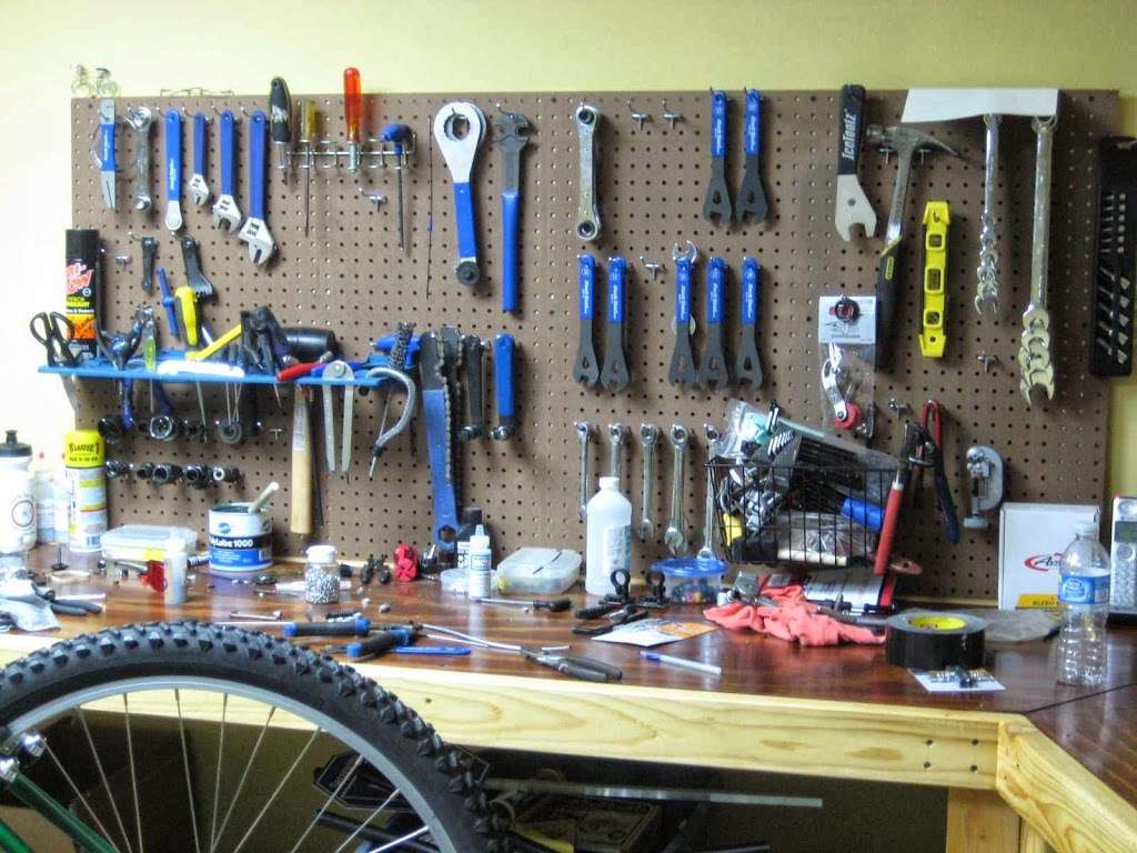 Blackstone Bicycles | 391 Mendon Rd, Cumberland, RI 02864, USA | Phone: (401) 335-3163