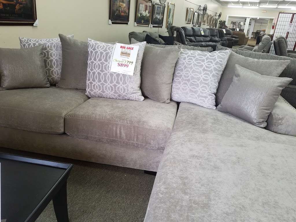 Keziahs Furniture | 2914 Gibbon Rd, Charlotte, NC 28269, USA | Phone: (704) 596-7427