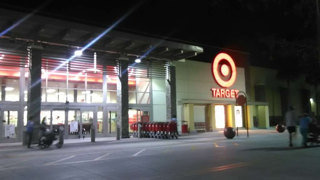 Target | 5601 NW 183rd St, Miami Gardens, FL 33055, USA | Phone: (305) 760-7008