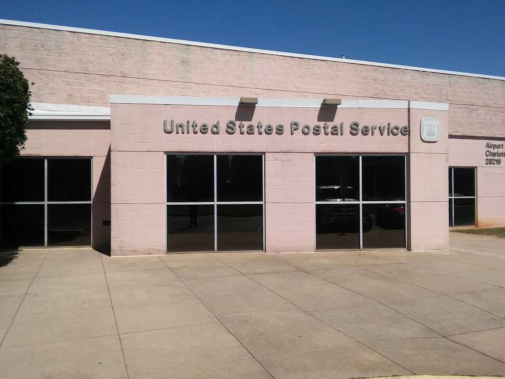 United States Postal Service | 4800 Express Dr, Charlotte, NC 28208 | Phone: (800) 275-8777