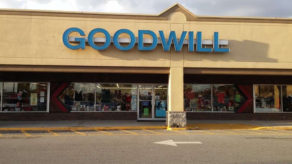 Goodwill | 160 Patrick Henry Way, Charles Town, WV 25414, USA | Phone: (304) 728-6883