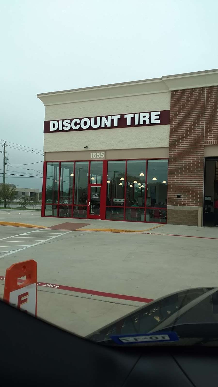 Discount Tire | 1655 Texas Pkwy, Missouri City, TX 77489, USA | Phone: (281) 848-1492