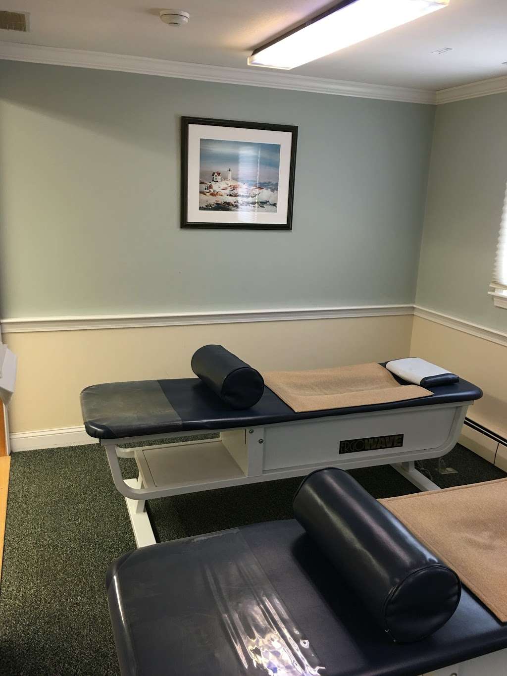 Fowler Chiropractic Office | 30 Merrill St, Amesbury, MA 01913, USA | Phone: (978) 388-2170