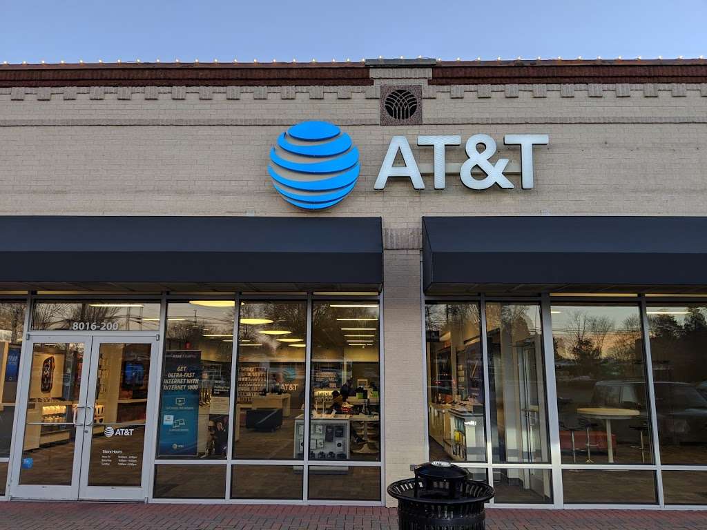 AT&T Store | 8016 Providence Rd Suite 200, Charlotte, NC 28277, USA | Phone: (704) 540-5183