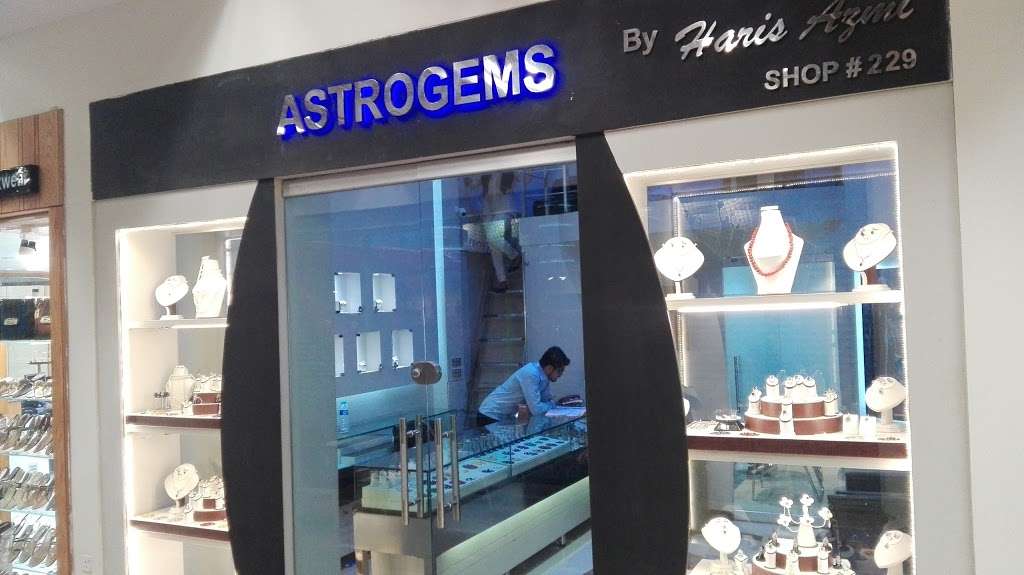 Astrogems | 1106 2nd St, Encinitas, CA 92024, USA | Phone: (760) 632-1999