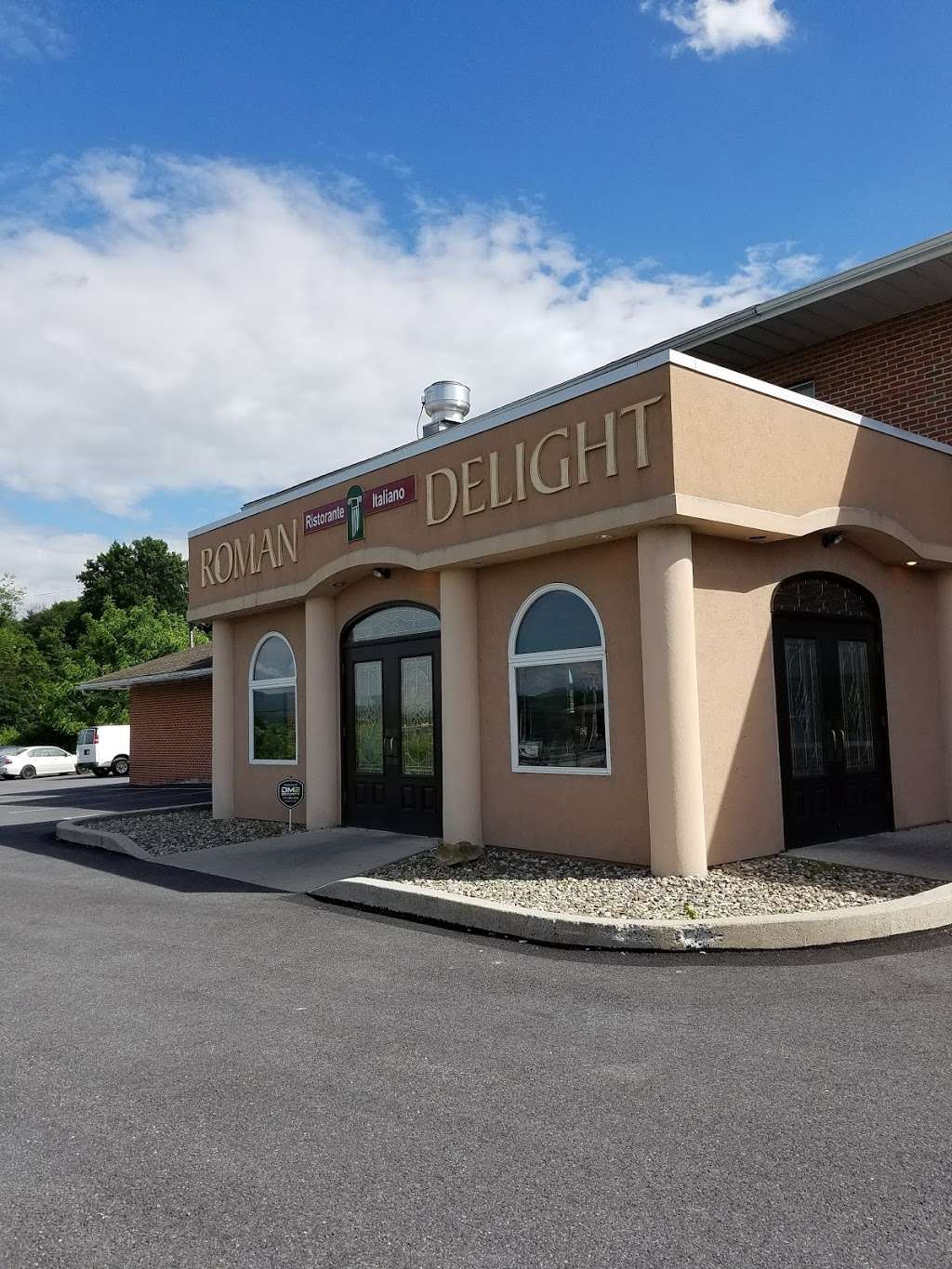 Roman Delight Restaurant III | 1240 Centre Turnpike, Orwigsburg, PA 17961, USA | Phone: (570) 366-1914