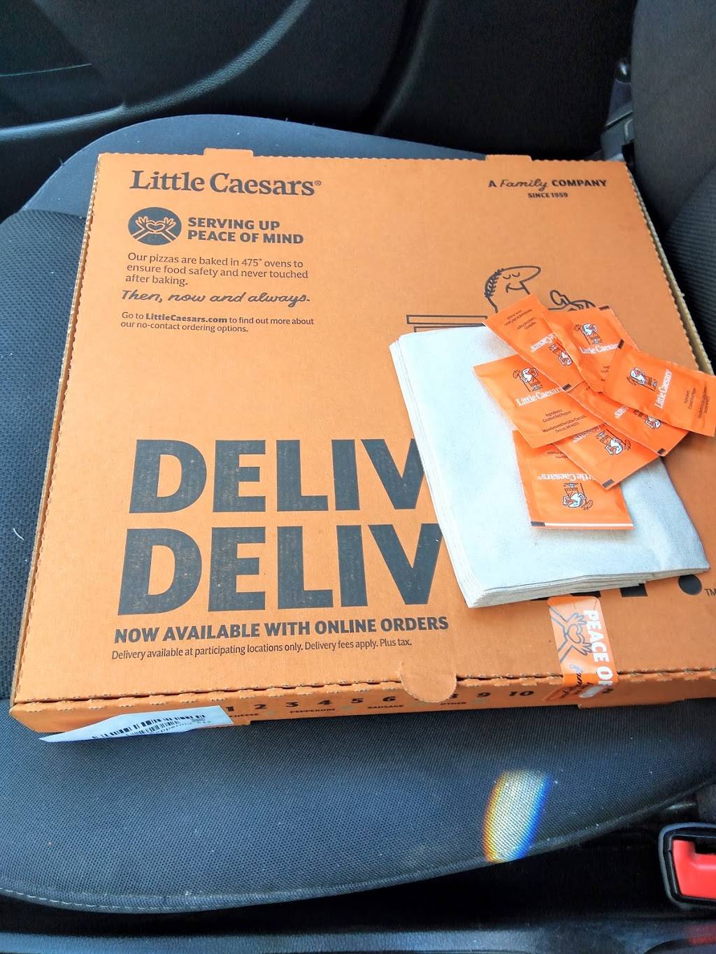 Little Caesars Pizza | 427 N Yarbrough Dr, El Paso, TX 79915, USA | Phone: (915) 595-2891