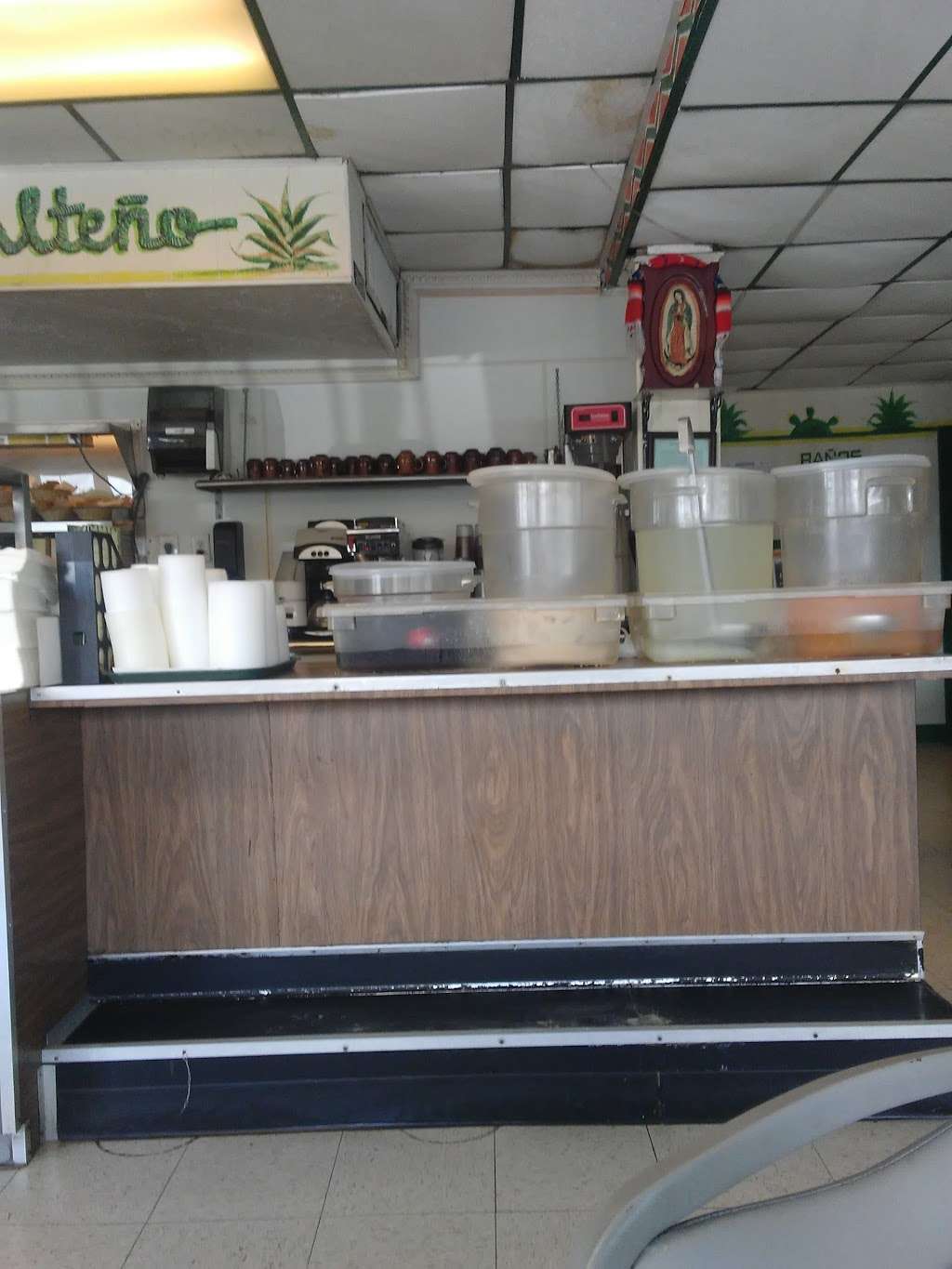 Taqueria El Alteno | 7334 Wallisville Rd, Houston, TX 77020, USA | Phone: (713) 678-8901