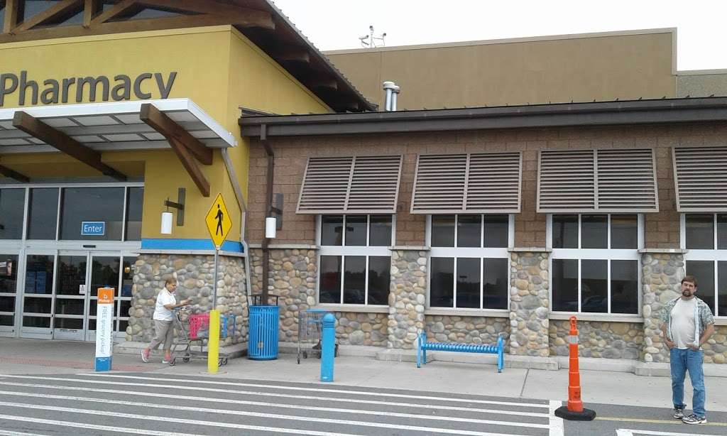 Walmart Supercenter 1800 Tilden Ridge Dr, Hamburg, PA 19526