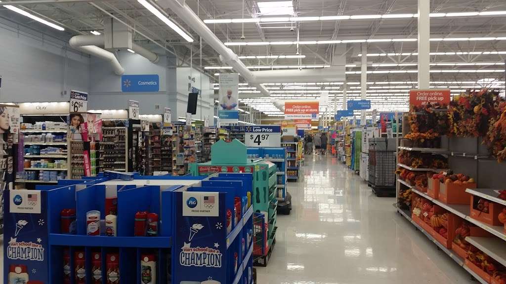 Walmart Supercenter | 6800 US-34, Plano, IL 60545, USA | Phone: (630) 552-1580