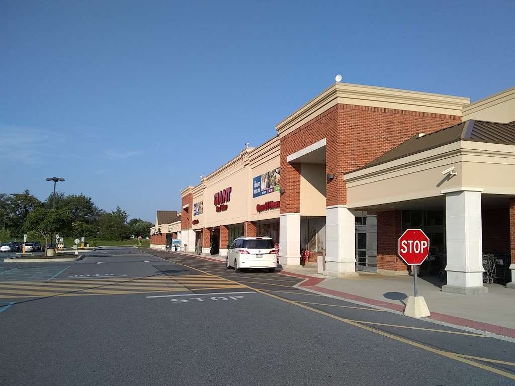 GIANT Food Stores | 15100 Kutztown Rd, Kutztown, PA 19530, USA | Phone: (610) 683-3689