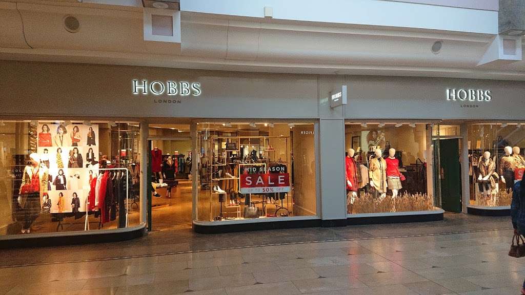 Hobbs | L101/L102 Lower Guild Hall Bluewater Shopping Centre, Dartford, Greenhithe DA9 9SN, UK | Phone: 01322 624570