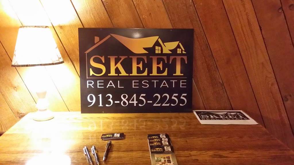 Skeet Real Estate | 517 E 4th St, Tonganoxie, KS 66086, USA | Phone: (913) 845-2255