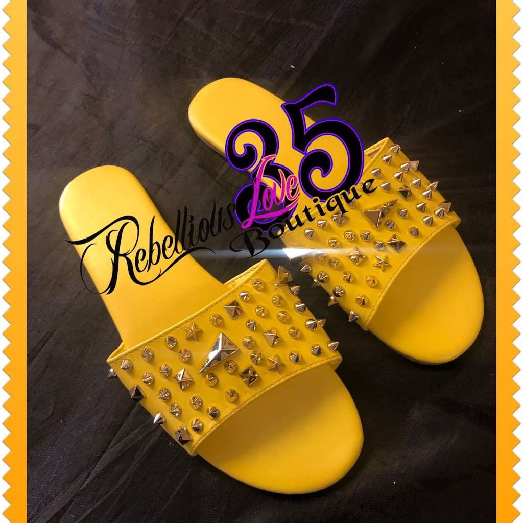 Rebelliouslove35 Boutique LLC | 1370 W 79th St, Chicago, IL 60620 | Phone: (708) 320-3939