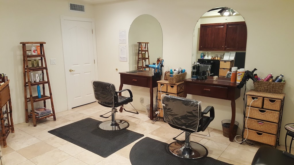 Salon de Casablanca Hair Salon | 1475 E McDowell Blvd, Apache Junction, AZ 85119, USA | Phone: (602) 370-7462