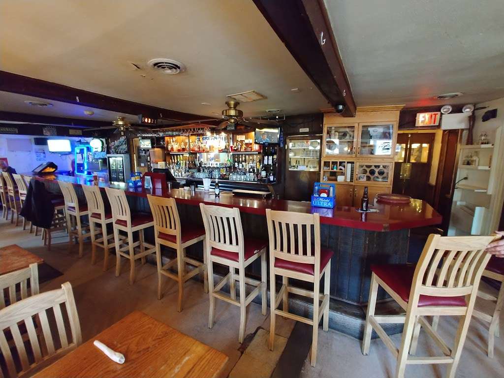 Cottage Pub & Restaurant | 572 Wayne Ave, Chambersburg, PA 17201, USA | Phone: (717) 264-8543