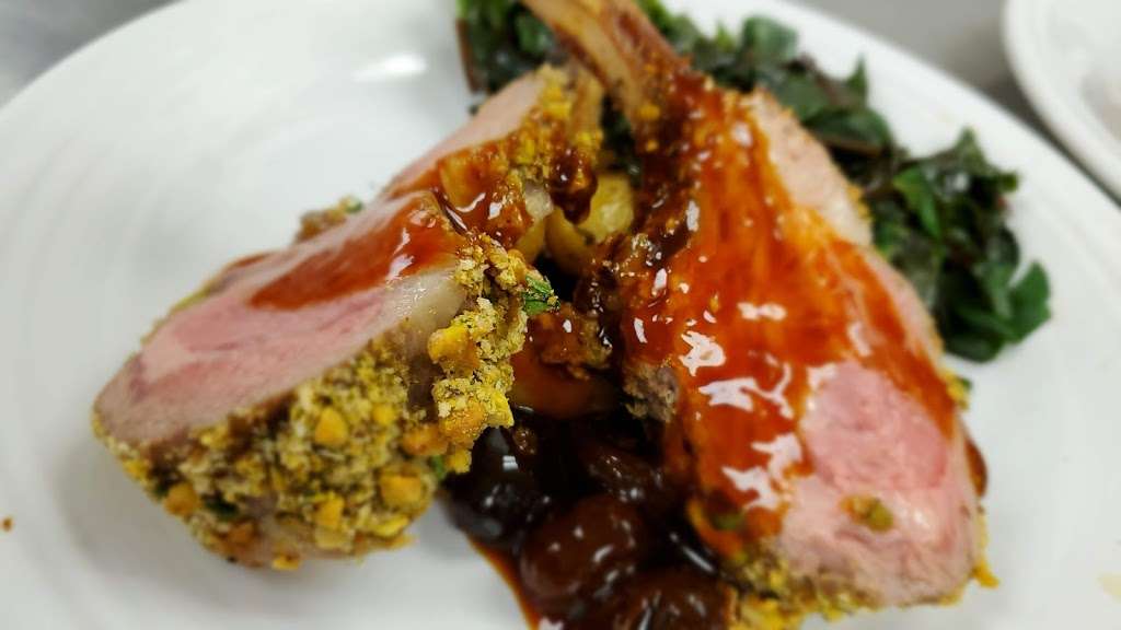 Stonehouse Bar & Grill | 6001 La Madrona Dr, Santa Cruz, CA 95060, USA | Phone: (831) 440-1000