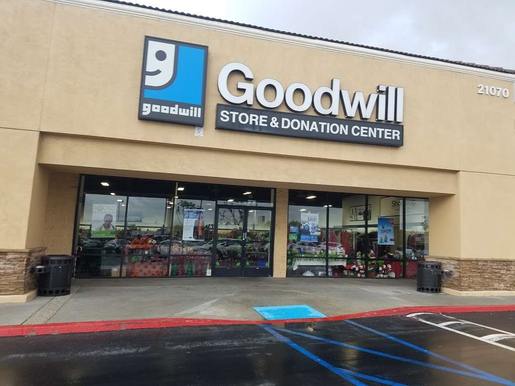 Goodwill Southern California Store & Donation Center | 21070 Golden Springs Dr ste c-2, Diamond Bar, CA 91789 | Phone: (909) 348-5940