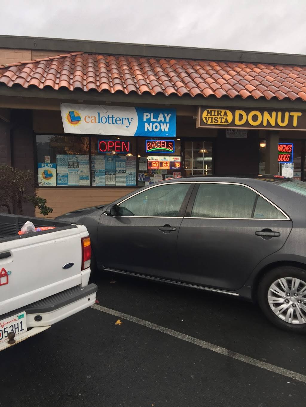 Mira Vista Donut & Deli | 12221 San Pablo Ave, Richmond, CA 94805, USA | Phone: (510) 234-8300