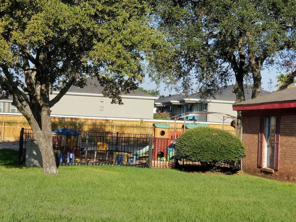 Saint Paul Early Childhood Ministries | 7734 Mary Bates Blvd Building A, Houston, TX 77036, USA | Phone: (713) 772-1819