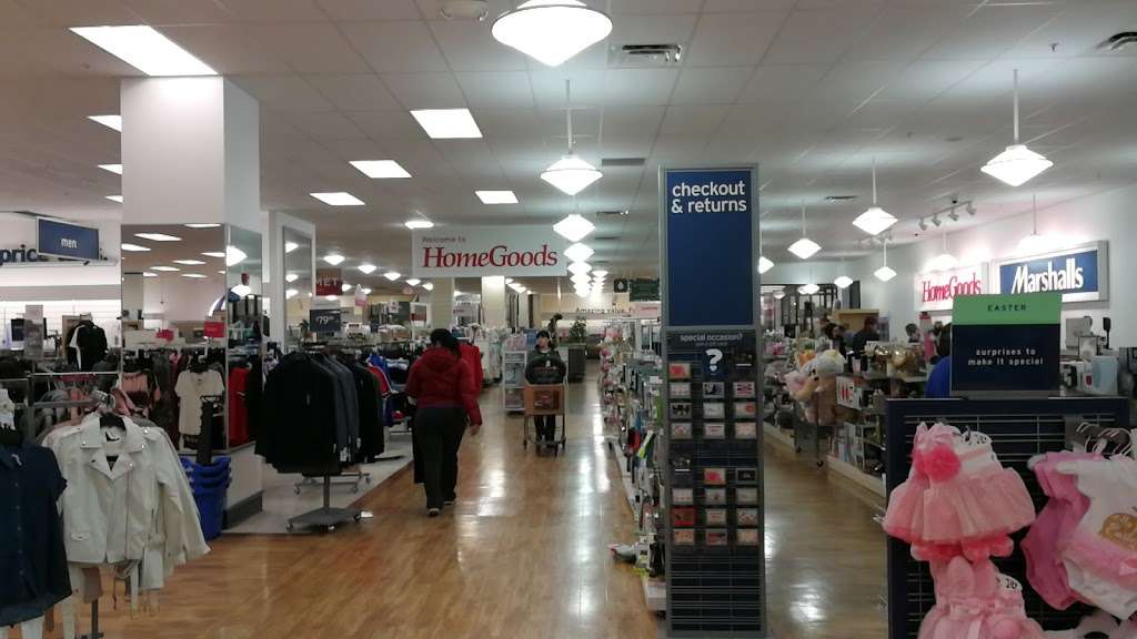 Marshalls & HomeGoods | 11 Cornerstone Square, Westford, MA 01886, USA | Phone: (978) 692-3017