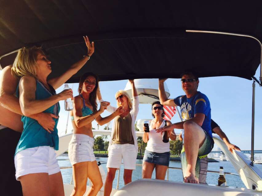 Mai Tai Yacht Charters San Diego | 1880 Harbor Island Dr, San Diego, CA 92101, USA | Phone: (888) 624-8247