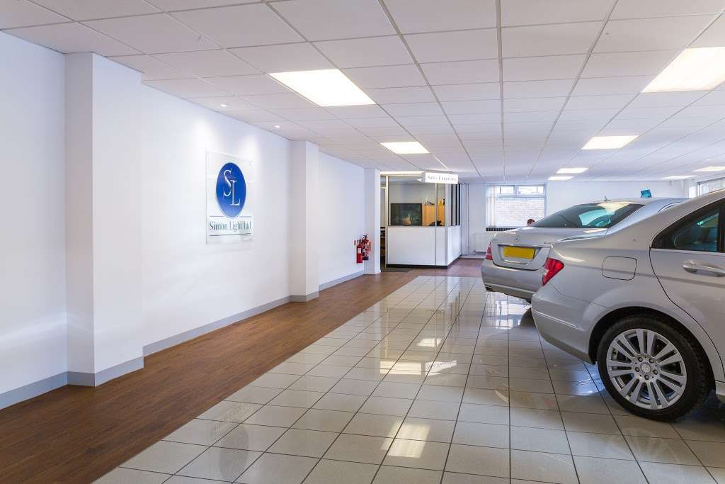 Simon Light Ltd Mercedes - Benz Specialist | Star St, Ware SG12 7AQ, UK | Phone: 01920 423342