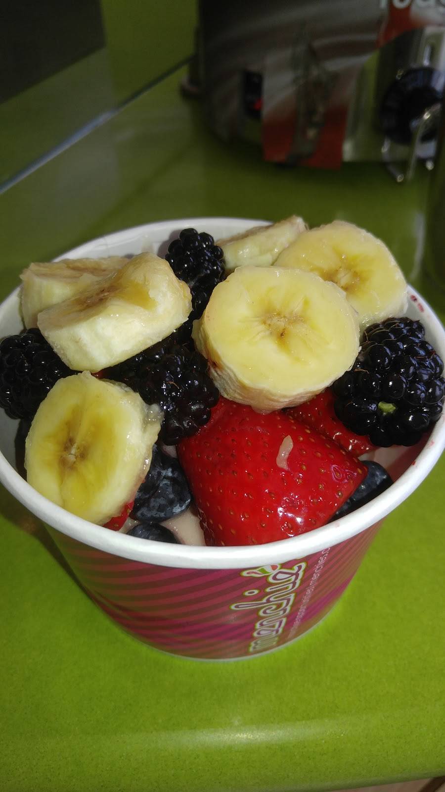 Menchies Frozen Yogurt | 6001 Winter Haven Dr NW, Albuquerque, NM 87120, USA | Phone: (505) 899-2299