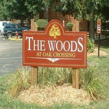 Woods at Oak Crossing | 3120 Nobscot Dr, Indianapolis, IN 46222, USA | Phone: (317) 759-9491