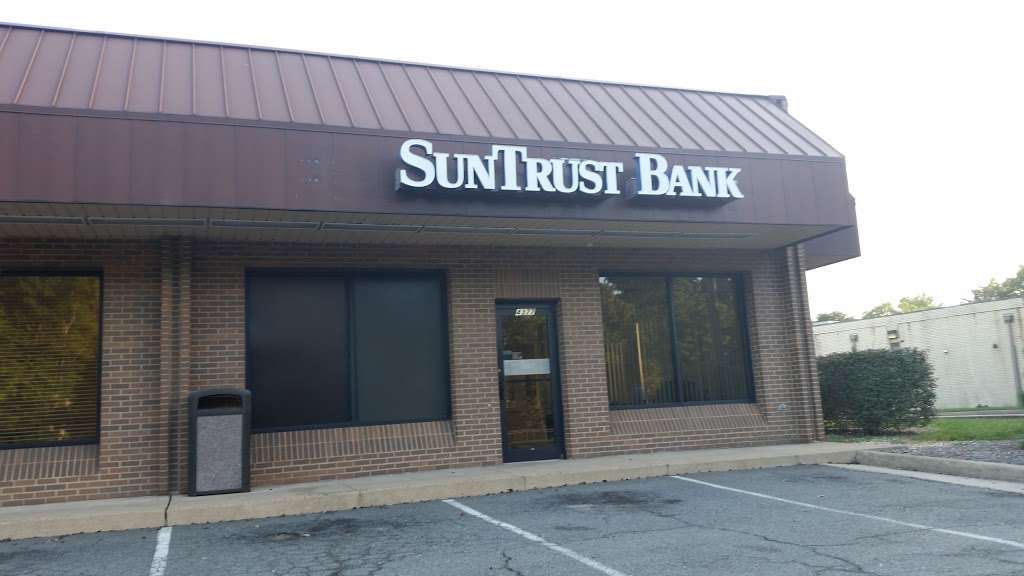 SunTrust | 4377 Kevin Walker Dr, Dumfries, VA 22025 | Phone: (703) 986-2125