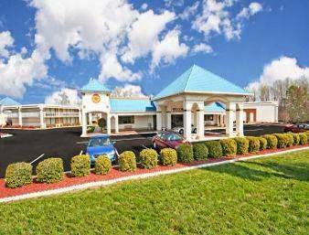 Days Inn Greensboro East | 3114 Cedar Park Rd, Greensboro, NC 27405, USA | Phone: (800) 615-3107