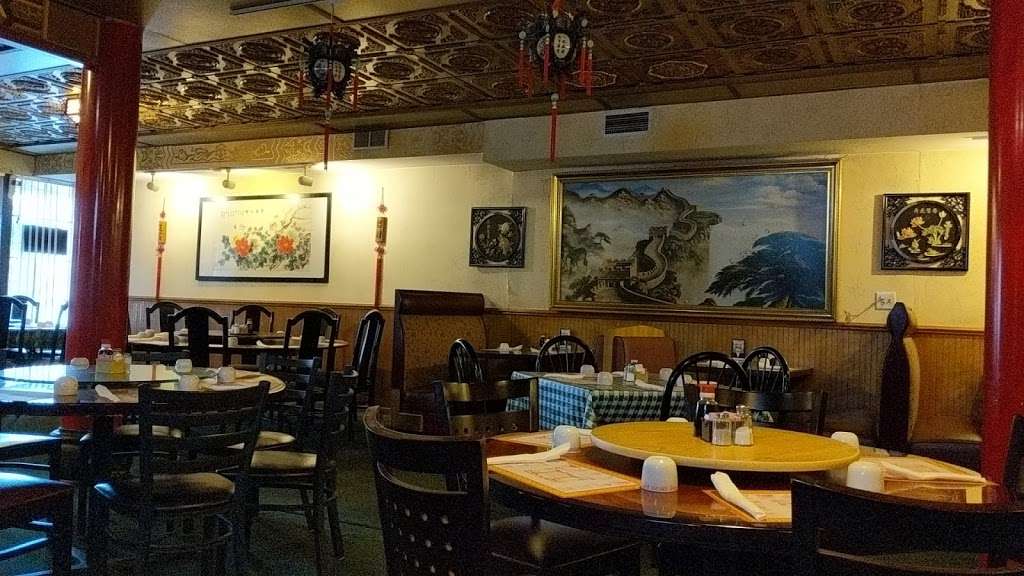 Yen Ching Restaurant | 810 W Lincoln Hwy, DeKalb, IL 60115, USA | Phone: (815) 758-2007