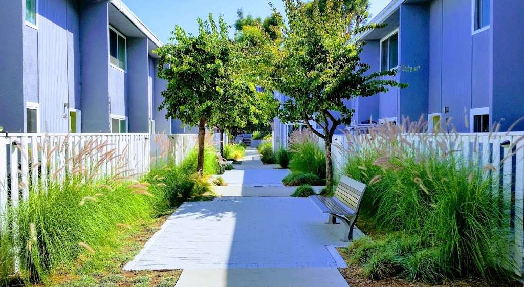 Aviation Townhomes | 1721 Aviation Blvd #43, Redondo Beach, CA 90278 | Phone: (310) 379-9039