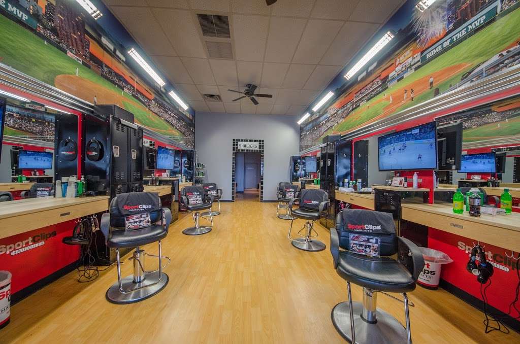 Sport Clips Haircuts of Springfield | 400 S State Rd, Springfield, PA 19064, USA | Phone: (610) 543-3300