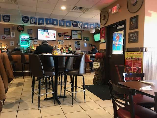 Lallos Bar & Grill | 25220 W Reed St, Channahon, IL 60410 | Phone: (815) 467-9803
