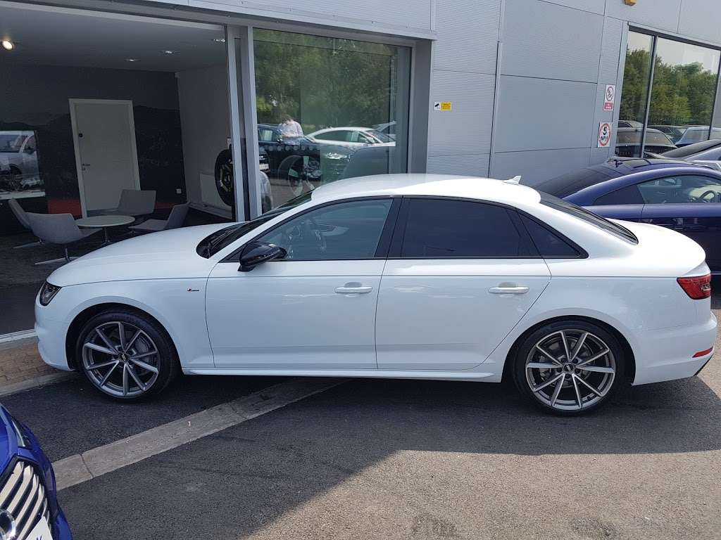 Harold Wood Audi | A12 Colchester Rd, Romford RM3 0YD, UK | Phone: 01708 914845