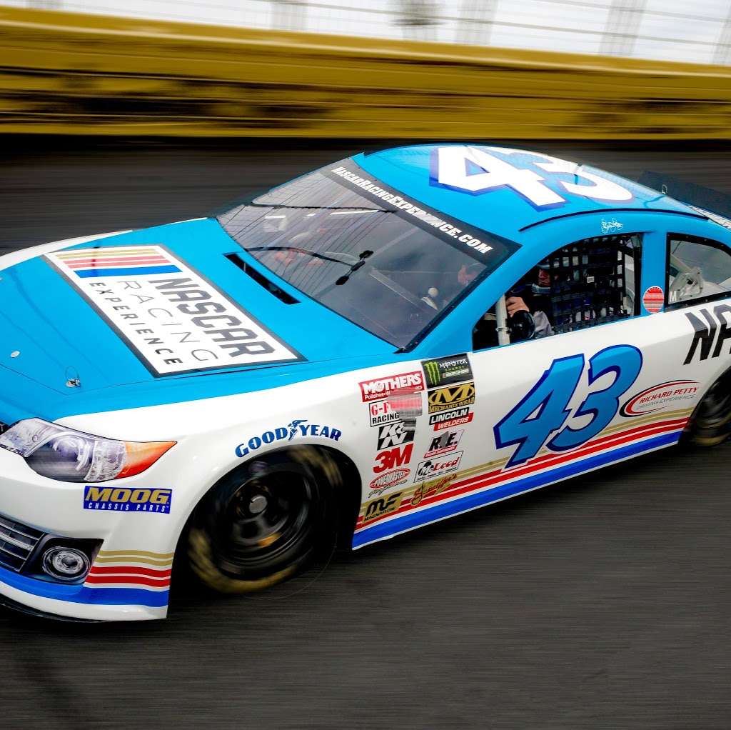 NASCAR Racing Experience and Richard Petty Driving Experience | 9300 Cherry Ave, Fontana, CA 92335 | Phone: (800) 237-3889