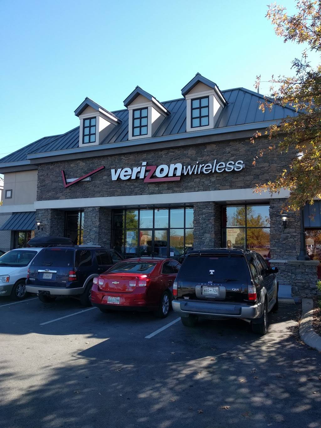 Verizon | 6800 Charlotte Pike Suite 114, Nashville, TN 37209, USA | Phone: (615) 353-2112