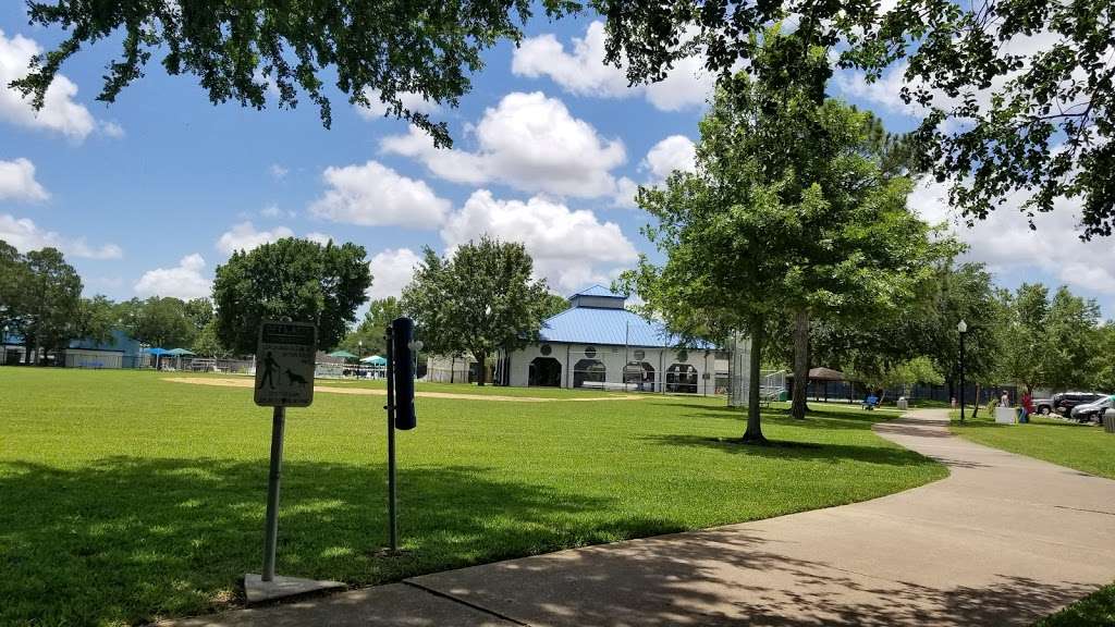 Mcnair Memorial Park | 411 Tallowood Dr, El Lago, TX 77586, USA