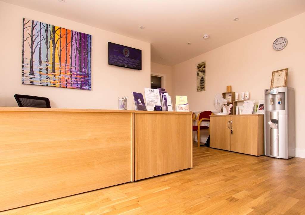 Holisticare | Brook View Town Farm, Bishops Stortford CM22 7LF, UK | Phone: 01279 718331