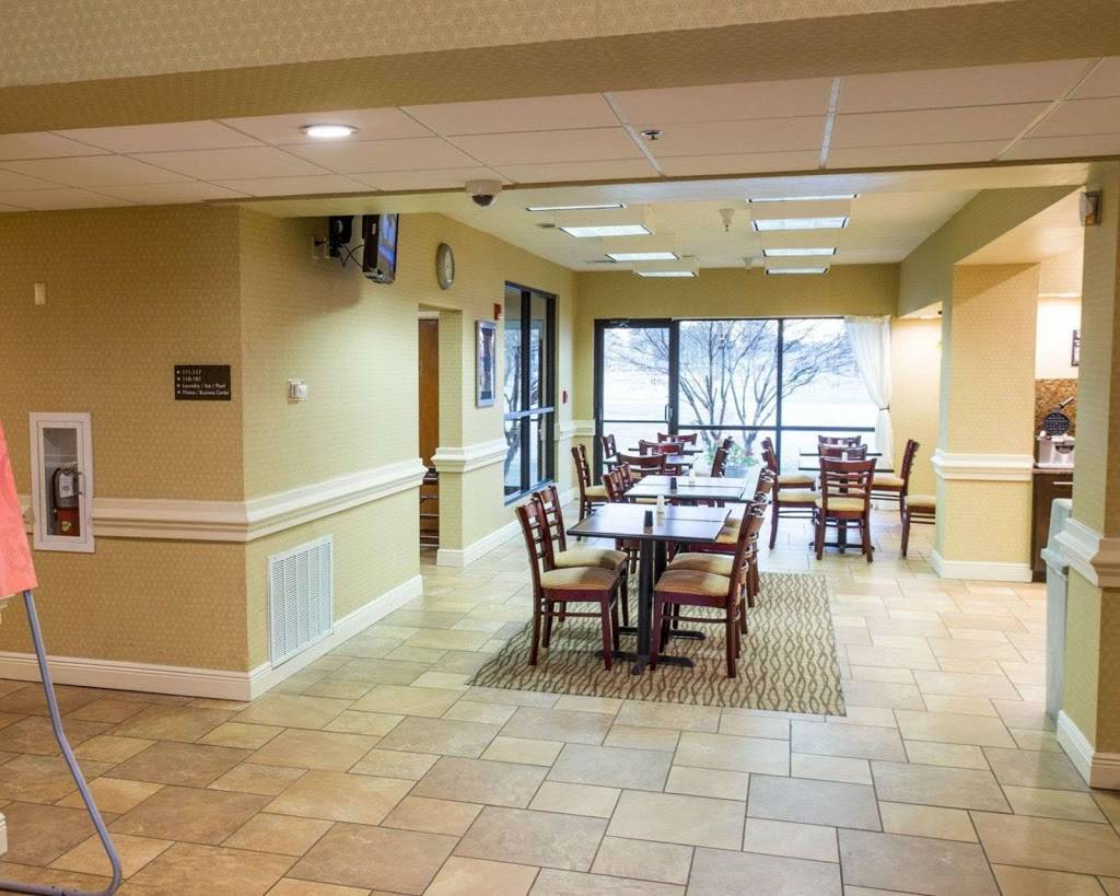 Comfort Suites Port Allen - Baton Rouge | 2880 N Westport Dr, Port Allen, LA 70767, USA | Phone: (225) 343-4300