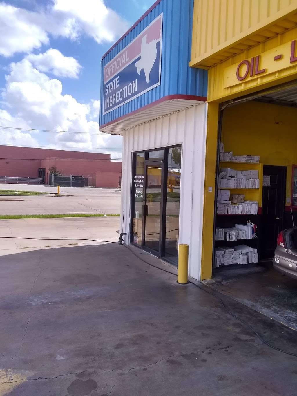 10 Minute Oil Change | 12416 Fondren Rd, Houston, TX 77035, USA | Phone: (713) 729-3939