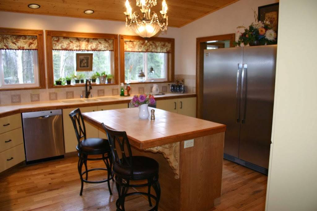 Marias Creekside B&B | 2770 E 46th Ave, Anchorage, AK 99507, USA | Phone: (907) 770-5487