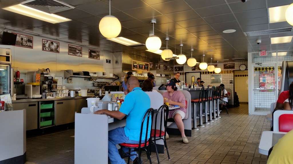 Waffle House | 1736 McCoy Rd, Orlando, FL 32809, USA | Phone: (407) 857-0455