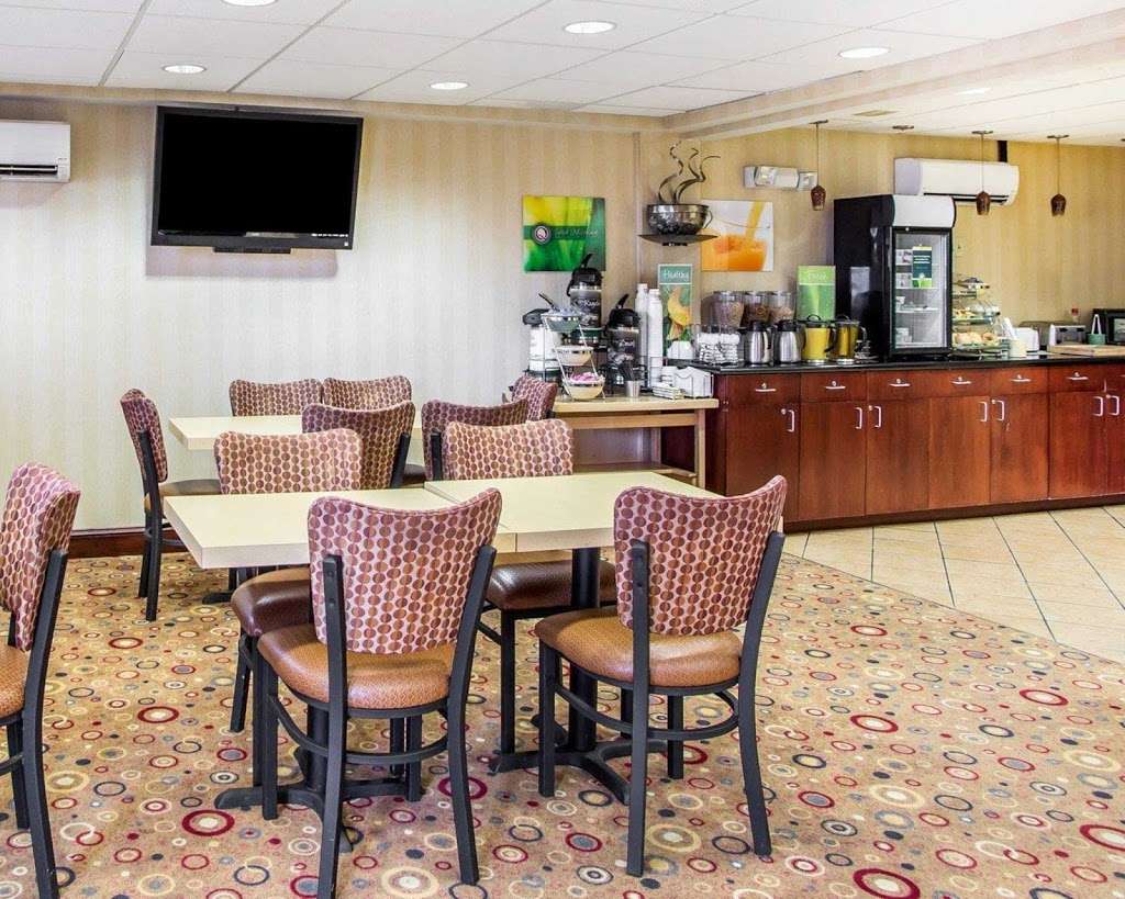 Quality Inn & Suites Atlantic City Marina District | 328 E White Horse Pike, Absecon, NJ 08205, USA | Phone: (609) 652-3300