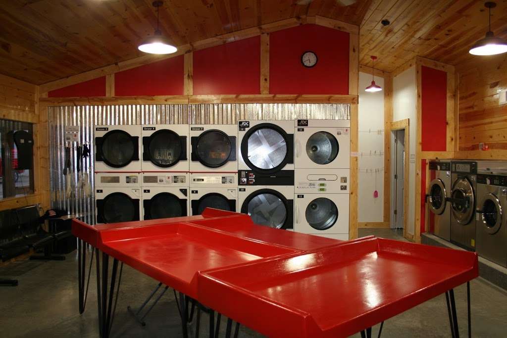 Maysville Laundromat | 110 W King St, Maysville, MO 64469, USA | Phone: (816) 918-5353