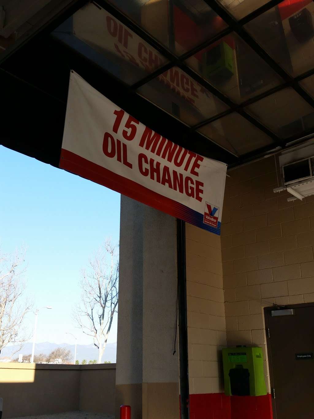 Valvoline Instant Oil Change | 8122 Masi Dr, Rancho Cucamonga, CA 91730, USA | Phone: (909) 484-0610